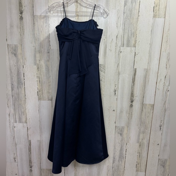 David’s Bridal Michaelangelo Junior Bridesmaid Girls Navy Blue Dress‎ - Picture 5 of 9